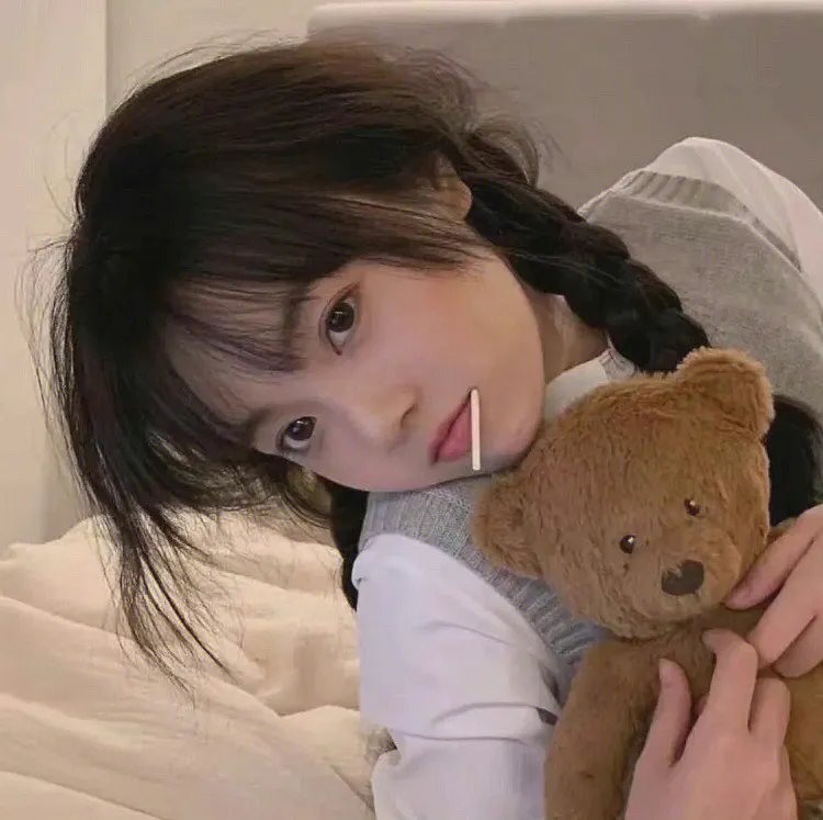 瓦莱莉和她的奇迹一周